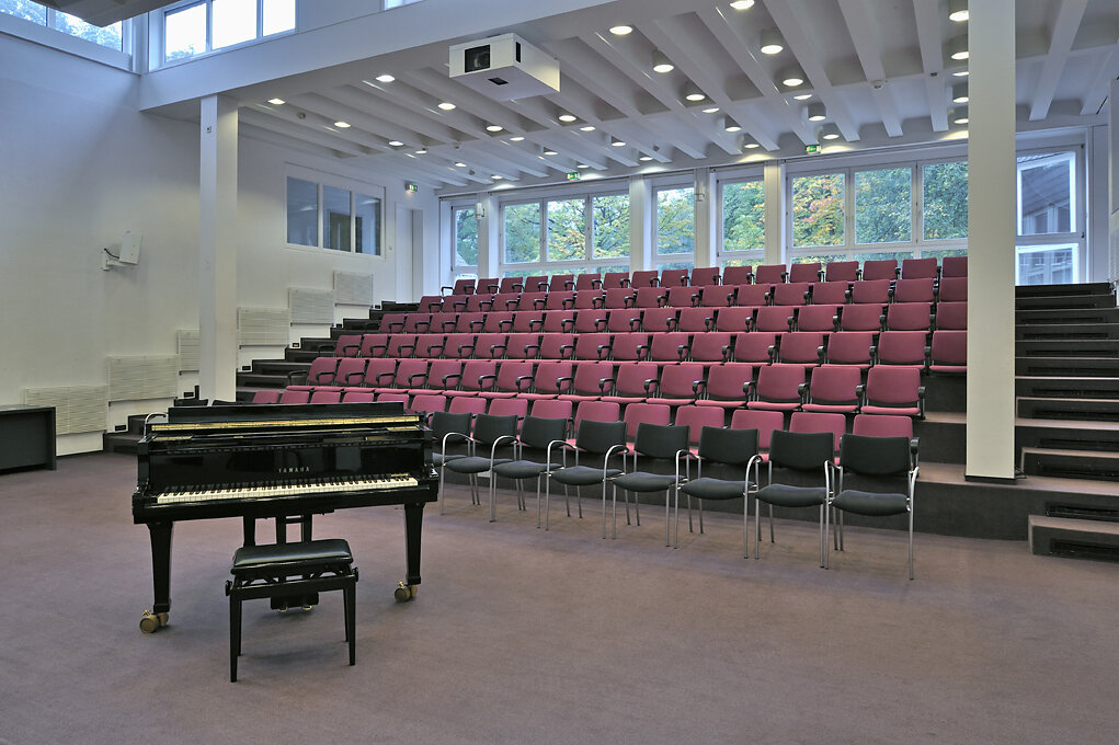 Auditorium-4399.jpg